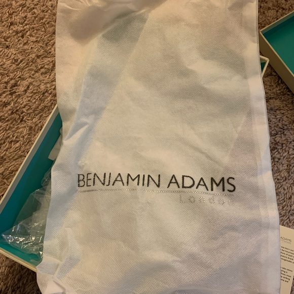 🎉HP 12/7🎉 Swarovski Crystal 4” 💎 pumps- AUTHENTIC SWAROVSKI - Picture 6 of 16